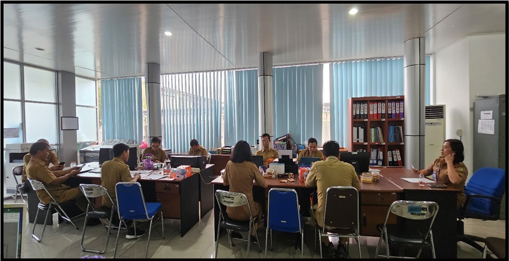 DPMPTSP Prov. Kalteng Gelar Rapat Evaluasi Kinerja Pelayanan Terpadu Satu Pintu Triwulan IV
