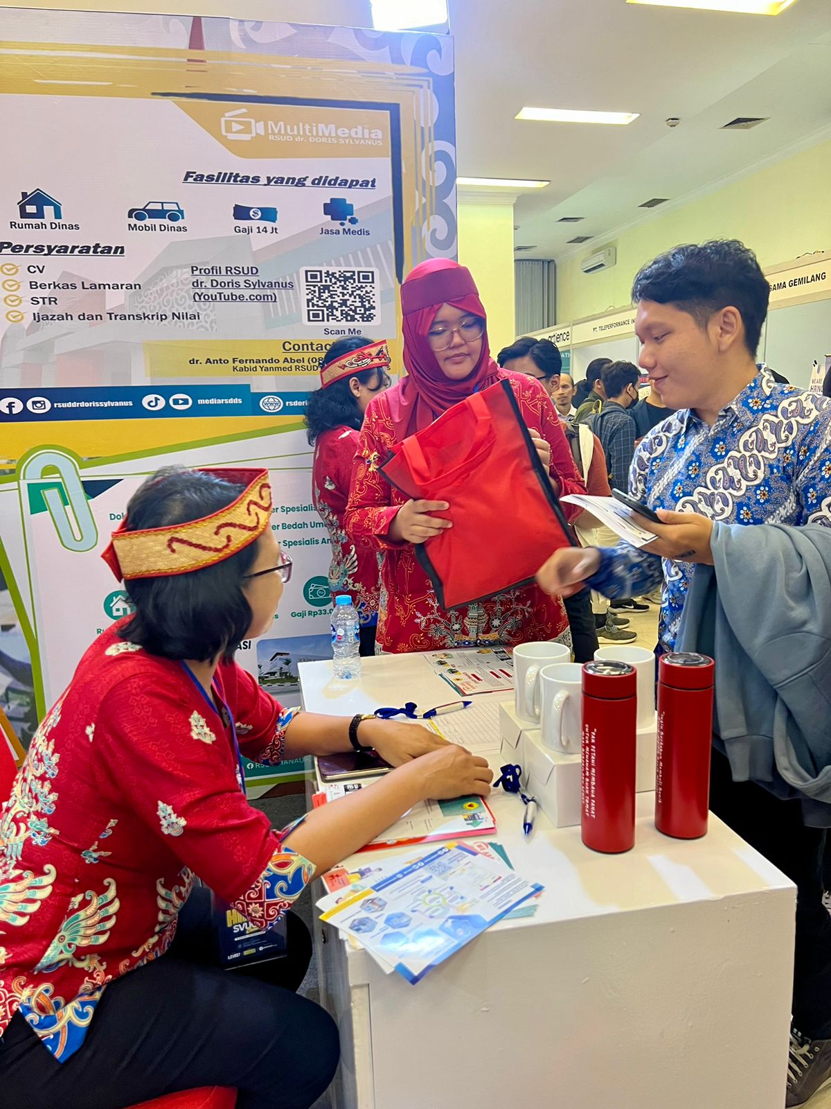 RSJ Kalawa Atei Dalam SVUGM Career Days Bertajuk
