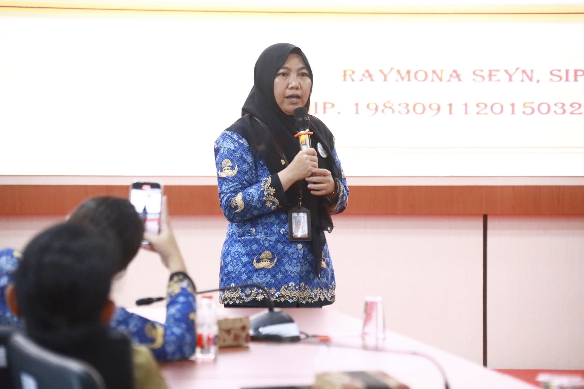 Diskominfosantik Prov. Kalteng Gelar Sosialisasi Evaluasi Implementasi Budaya Kerja ASN BerAKHLAK