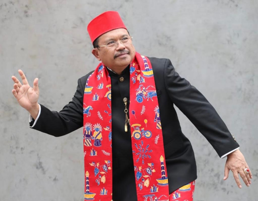 Semua Pejabat Pemprov Kalteng Gunakan Busana Pelangi Nusantara