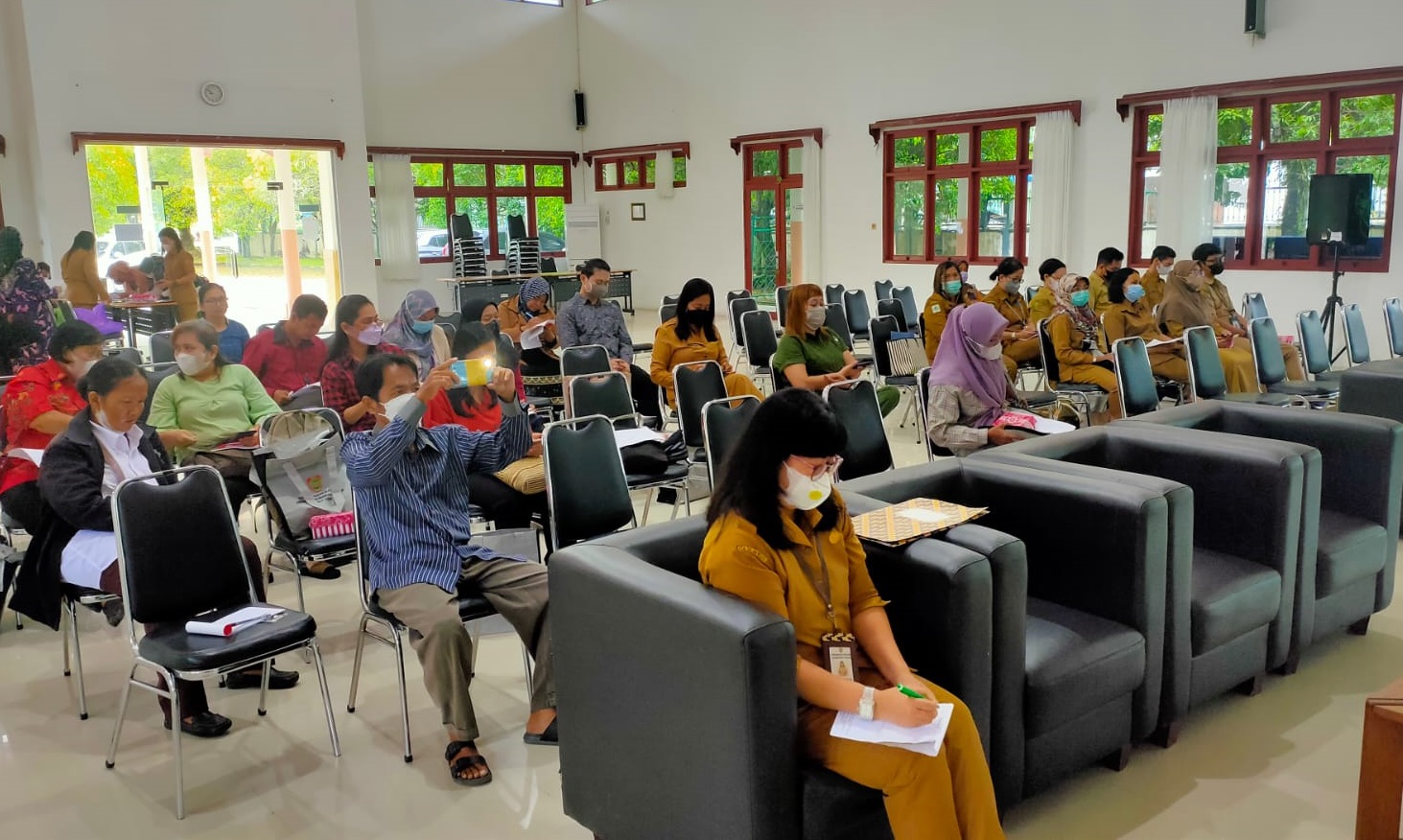 Dinkes Prov. Kalteng Lakukan Sosialisasi Penggunaan Obat Tradisional Yang Aman, Bermutu Dan Bermanfaat
