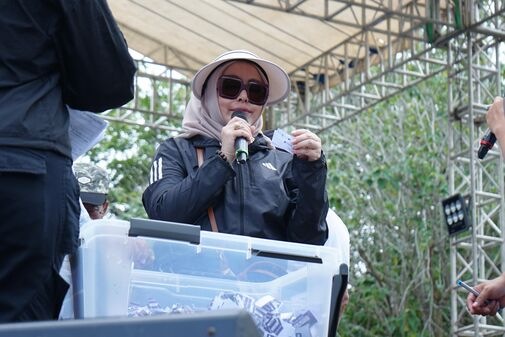 Kadisbudapar Prov. Kalteng Hadiri Fun Walk Kalteng Berkah