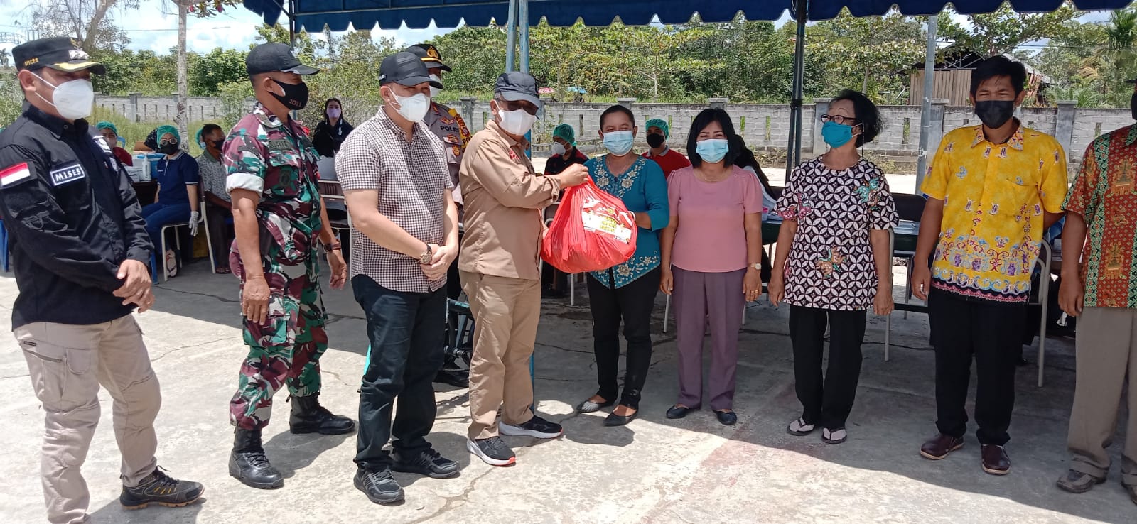 Sahli Herson B. Aden : Komitmen Gubernur Kalteng Untuk Menuntaskan Vaksinasi Hingga Ke Pelosok Daerah Secara Merata