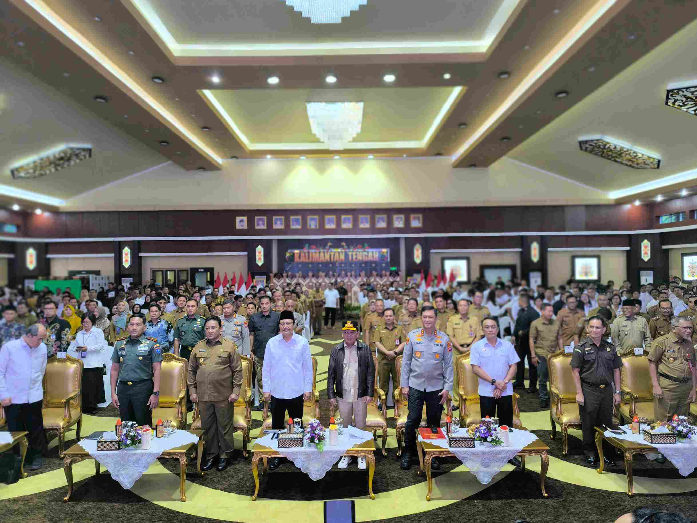 Kepala Satpol PP Prov. Kalteng Hadiri Acara Dialog Menteri Sosial Bersama Pilar-Pilar Sosial Provinsi Kalteng