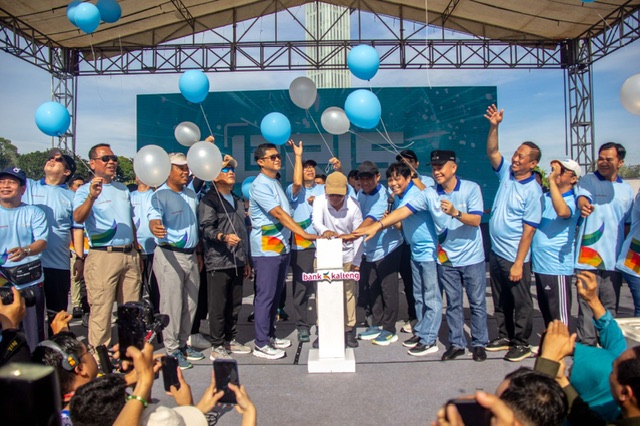 Gubernur Kalteng Agustiar Sabran Apresiasi Layanan Keuangan Fitur QRIS Melalui Aplikasi Betang Mobile Oleh PT. Bank Kalteng