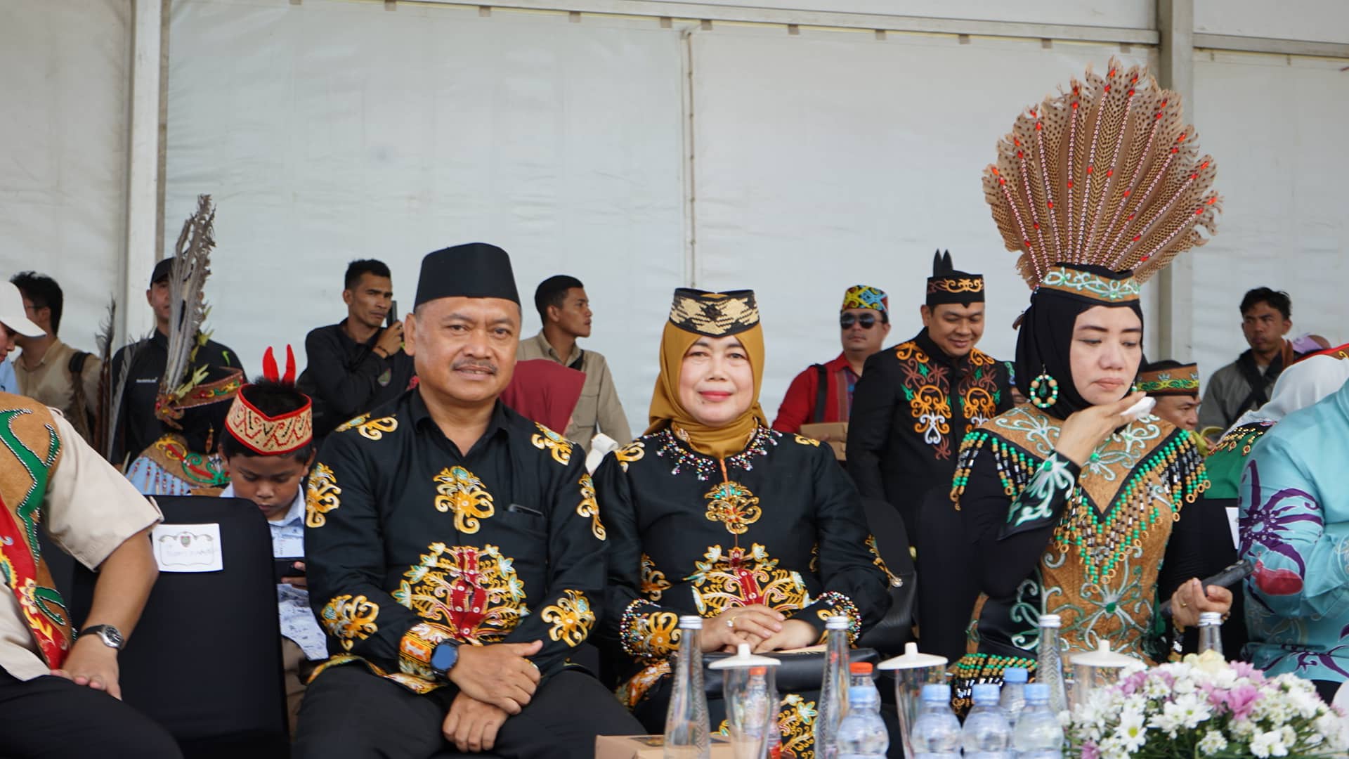 Kepala Disnakertrans Prov. Kalteng Farid Wajdi Hadiri dan Ikuti Karnaval FBIM