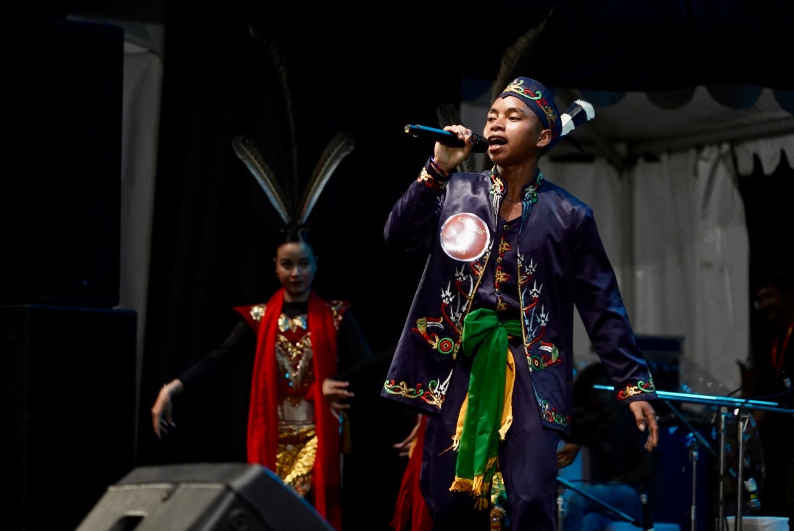 Lomba Karungut Dalam Festival Budaya Isen Mulang Tahun 2025