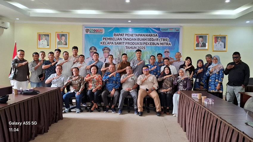 Disbun Prov. Kalteng Gelar Rapat Penetapan Harga Pembelian TBS Kelapa Sawit Produksi Petani Pekebun dan Indeks K
