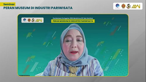 Berpetualang dengan memanfaatkan 'virtual tour'