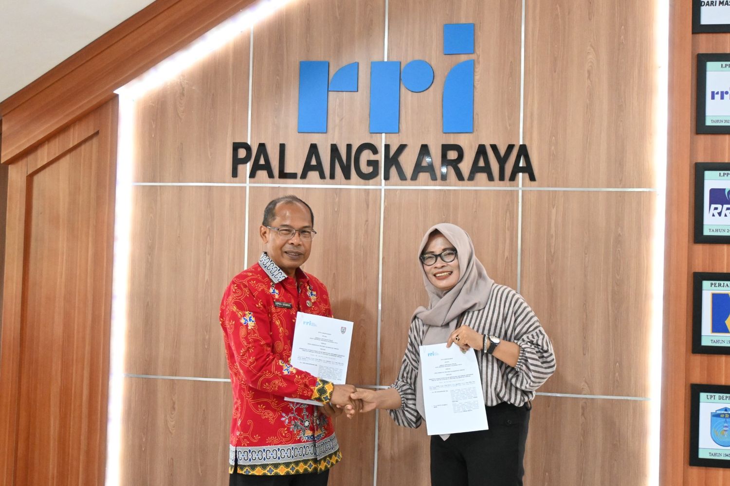 Kepala Dinkes Prov. Kalteng Suyuti Syamsul Lakukan PKS Reformasi Birokrasi Tematik Bersama RRI
