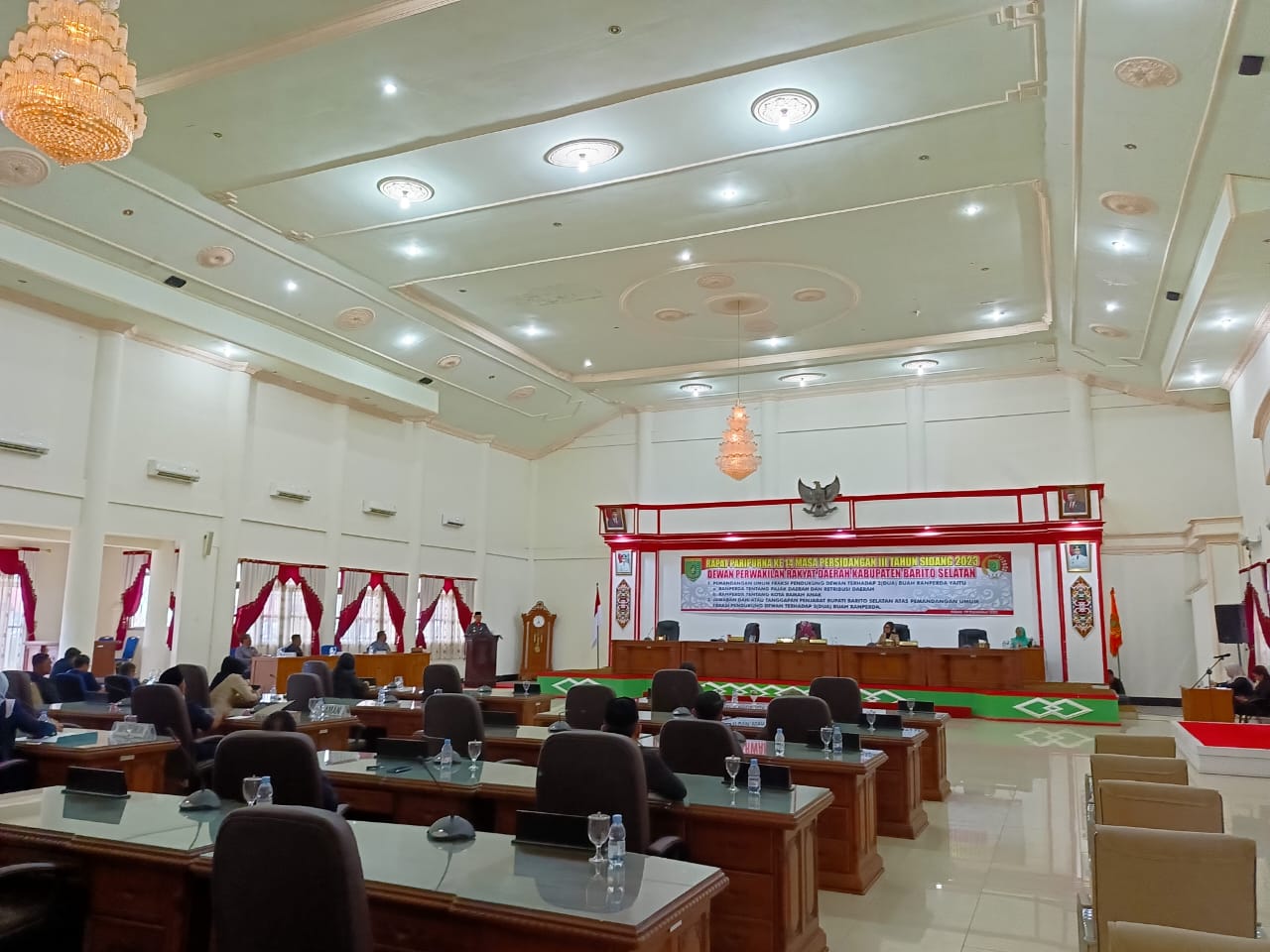 Lima fraksi DPRD Barsel setujui dua raperda dibahas pada tahap selanjutnya