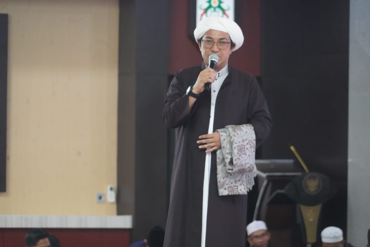 Wagub Kalteng Edy Pratowo Hadiri Pengajian ASN dan Pegawai Kontrak di Lingkup Pemprov Kalteng Sekaligus Peringatan Maulid Nabi Muhammad SAW Tahun 1446 H