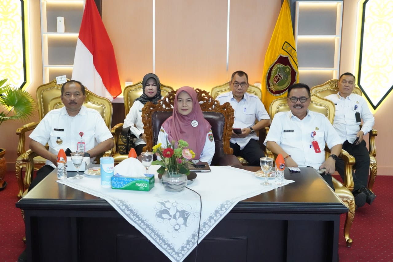 Plh. Asisten Pemerintahan dan Kesra Hadiri Webinar Netralitas ASN