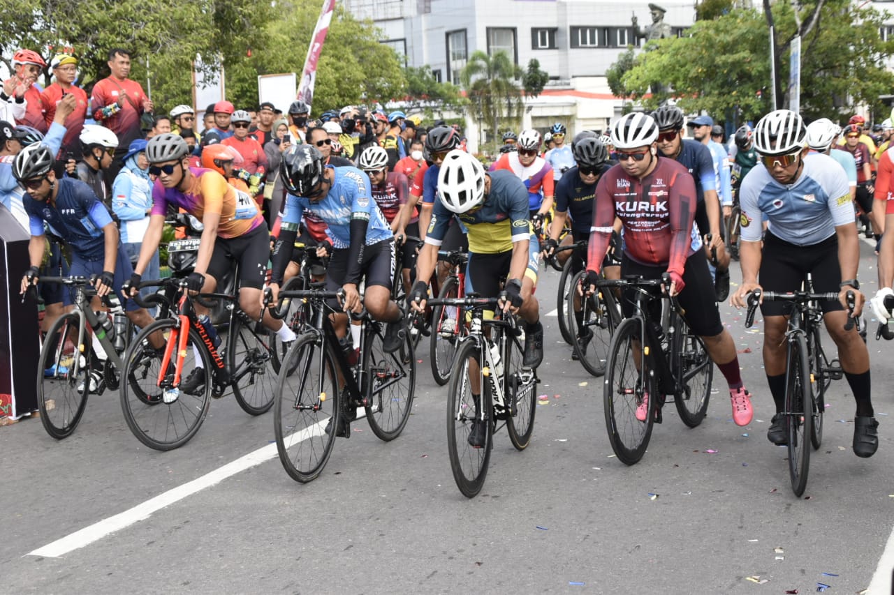 Road Race Diikuti Ratusan Pembalap Nasional Dari Berbagai Daerah