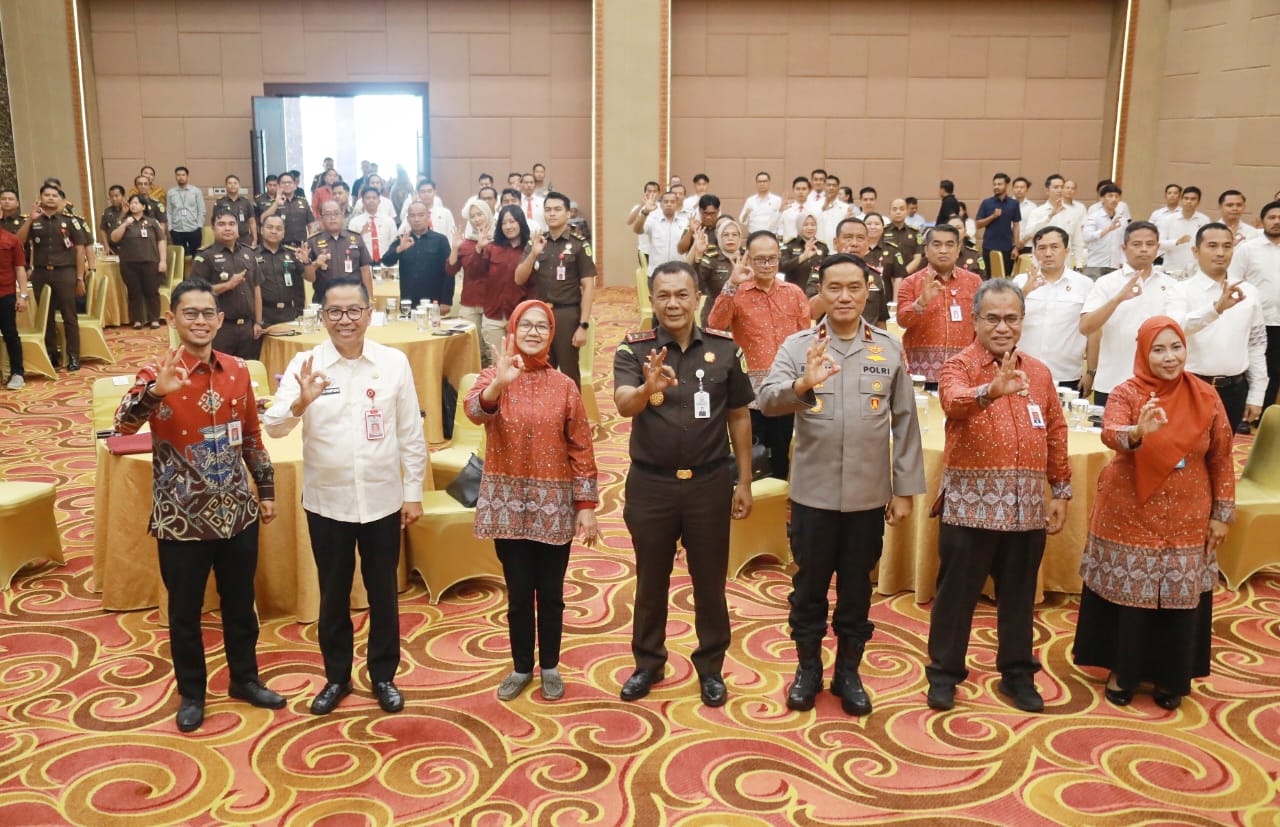 Pemprov Kalteng Bersama OJK Gelar Pembukaan Sosialisasi Pencegahan Tindak Pidana di Sektor Jasa Keuangan