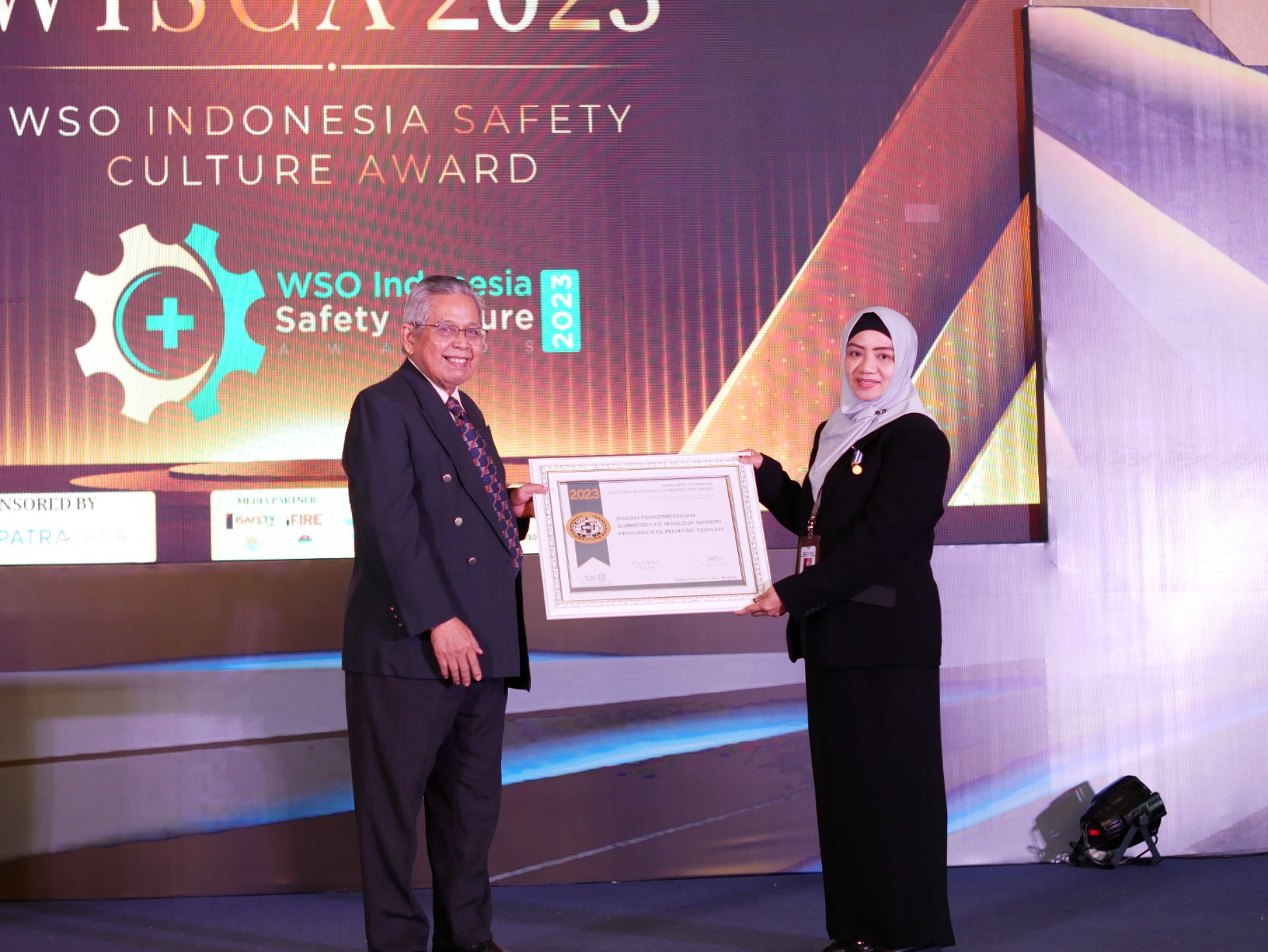 BPSDM Prov. Kalteng Terima Apresiasi dan Penghargaan dari WSO Indonesia Pada Ajang WSO Indonesia Safety Culture Award