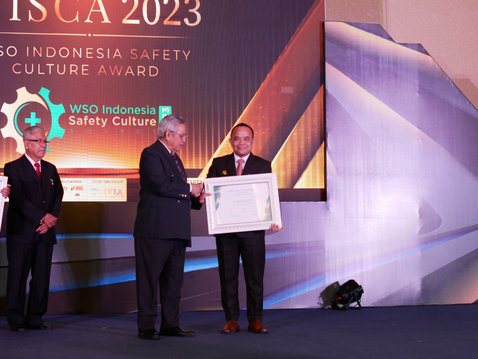 BPSDM Prov. Kalteng Terima Apresiasi dan Penghargaan dari WSO Indonesia Pada Ajang WSO Indonesia Safety Culture Award