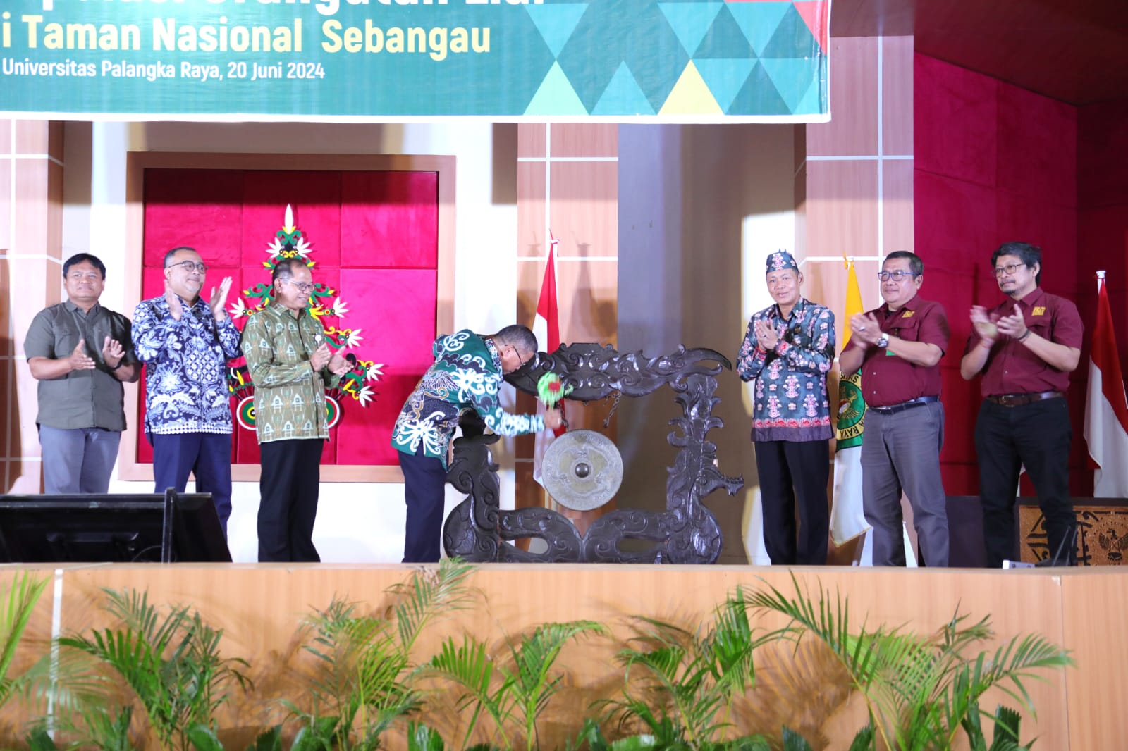 Sahli Yuas Elko Wakili Gubernur Kalteng Hadiri Seminar Nasional