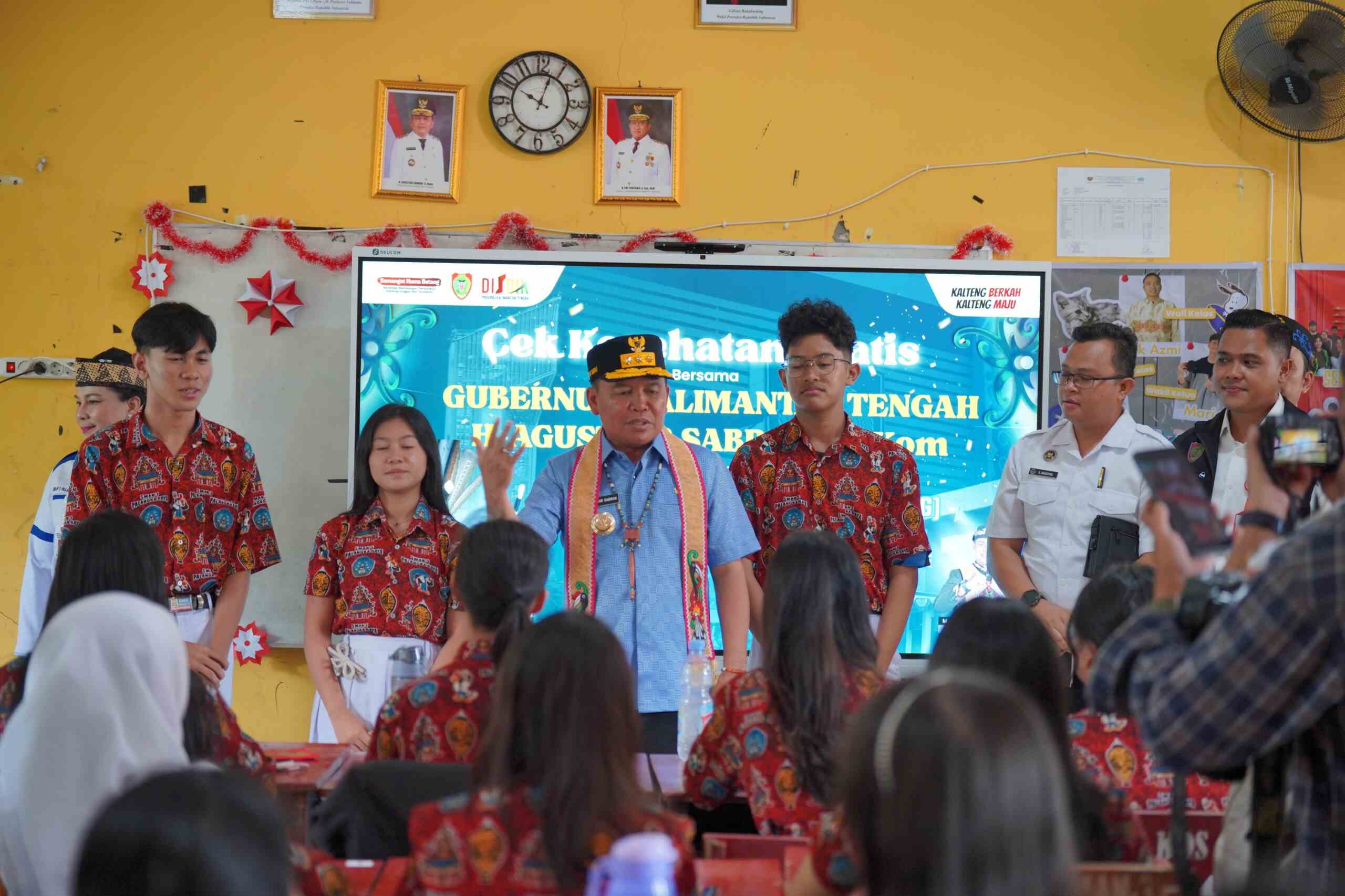Gubernur Kalteng Agustiar Sabran Tinjau Pelaksanaan Cek Kesehatan Gratis dan Makan Bergizi Gratis