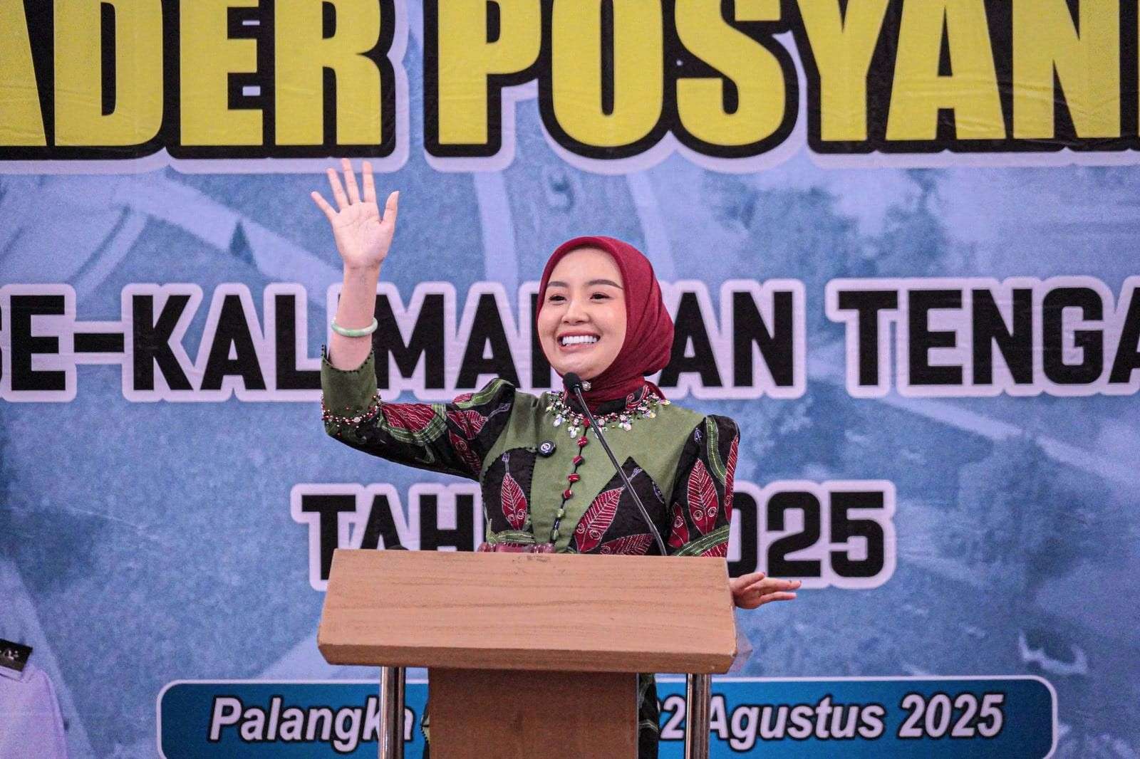 Ketua TP Posyandu Kalteng Aisyah Thisia Agustiar Sabran Buka Kegiatan Peningkatan Kapasitas Kader Posyandu Se-Kalteng