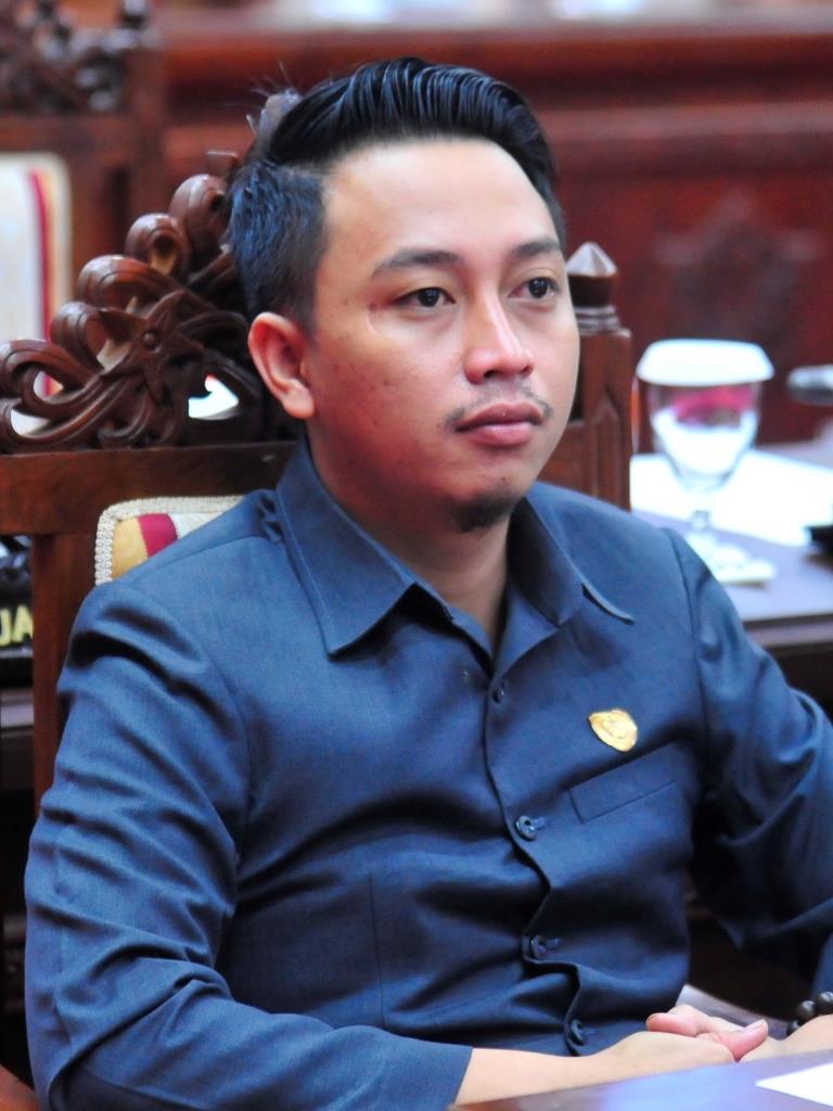 Fraksi PDIP Soroti Pemerataan Pembangunan Kalteng dalam Perubahan APBD 2026