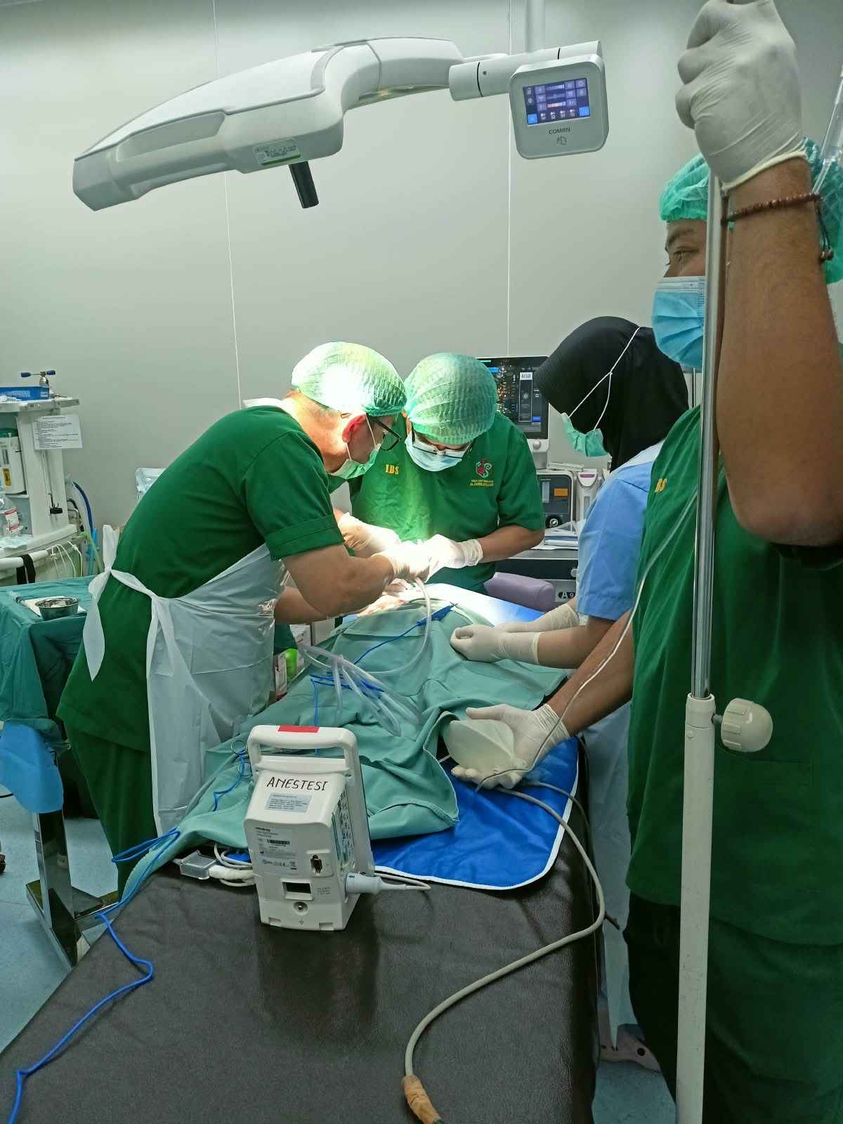 Ketua TP PKK Kalteng Aisyah Thisia Agustiar Sabran Tinjau Bakti Sosial Operasi Bibir Sumbing di RSUD Doris Sylvanus