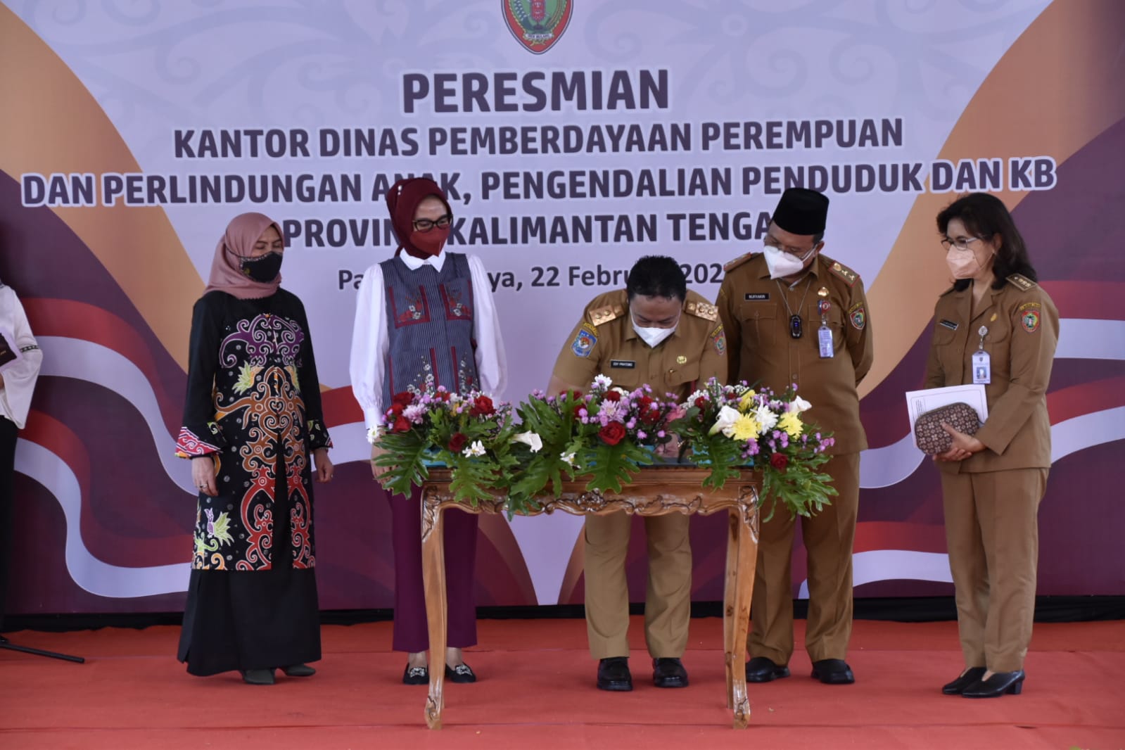 Wagub Kalteng Resmikan Gedung DP3APPKB Prov. Kalteng