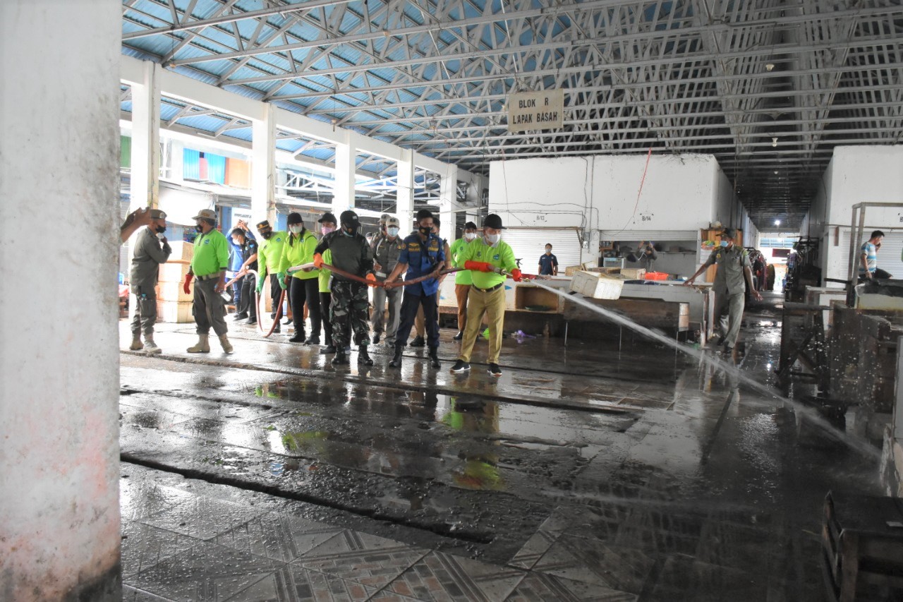 Pemkab Kapuas Giat Bersih-bersih Sampah Memperingati HPSN Tahun 2022