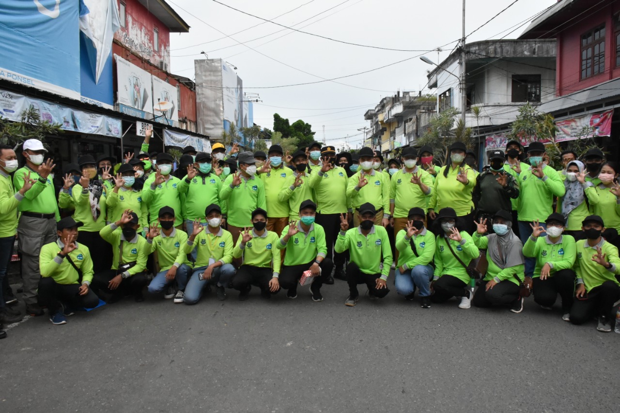 Pemkab Kapuas Giat Bersih-bersih Sampah Memperingati HPSN Tahun 2022