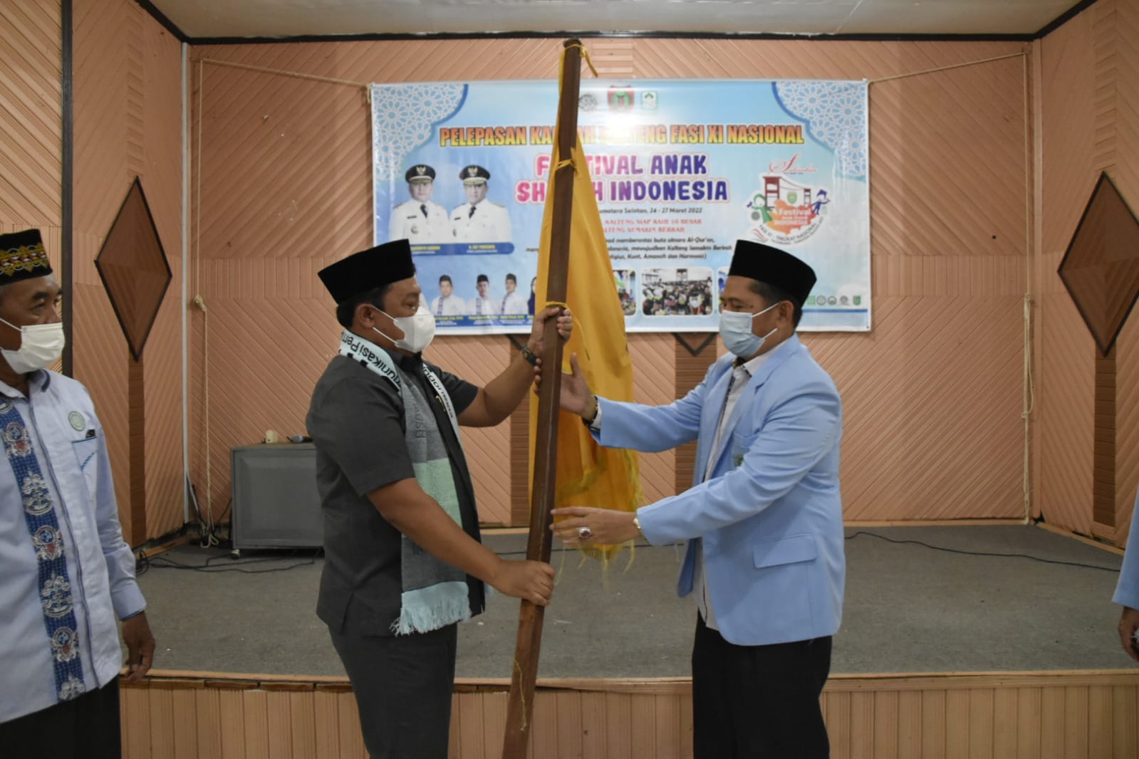 Pelepasan Kafilah Kalteng Ikuti FASI XI Tingkat Nasional Ke Palembang
