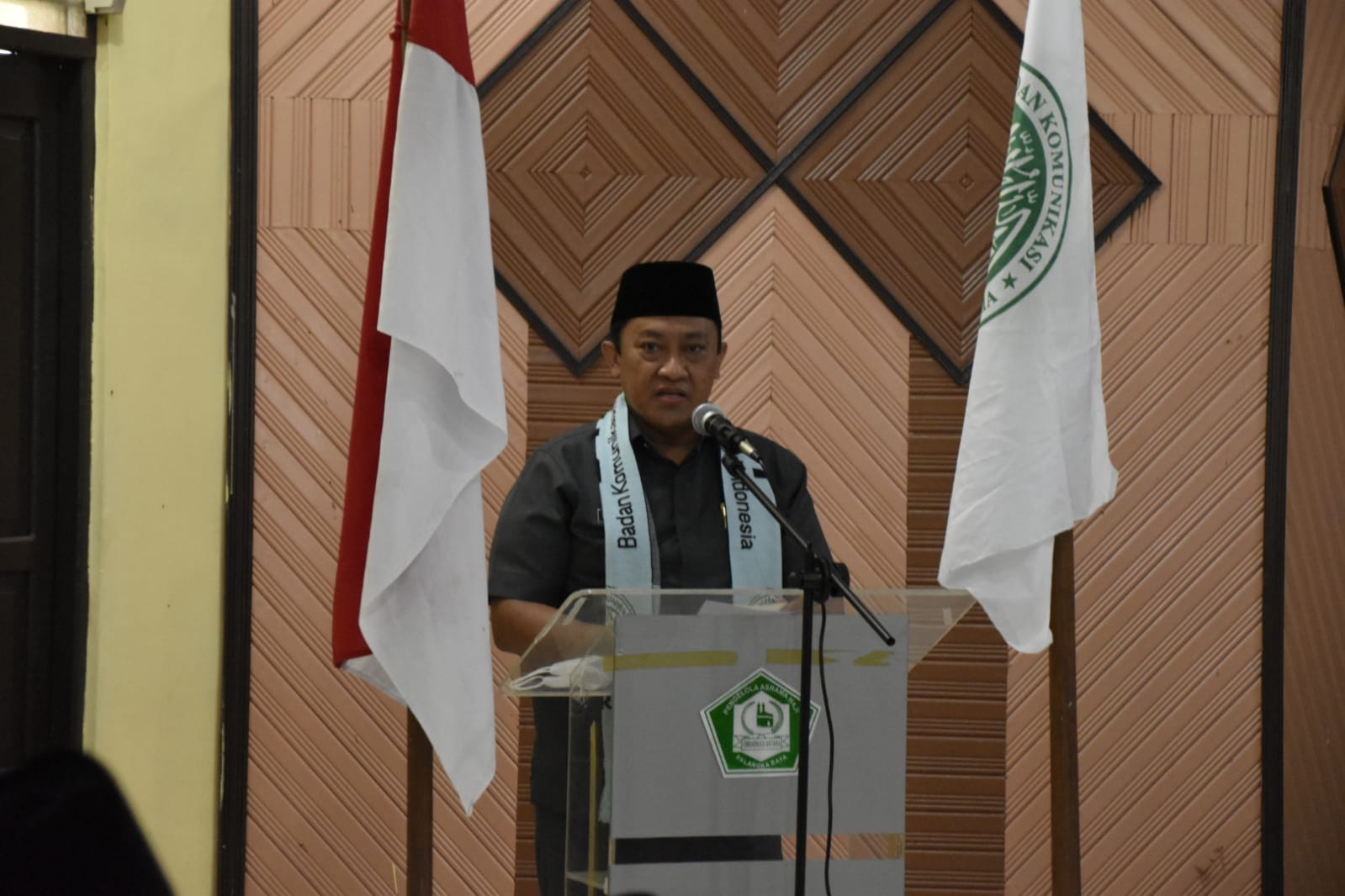 Pelepasan Kafilah Kalteng Ikuti FASI XI Tingkat Nasional Ke Palembang