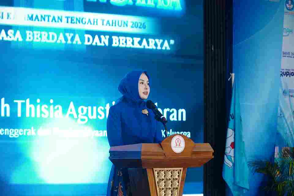 Ketua TP-PKK Kalteng Aisyah Thisia Agustiar Sabran, Tutup Malam Puncak Pemilihan Duta Bahasa 2026