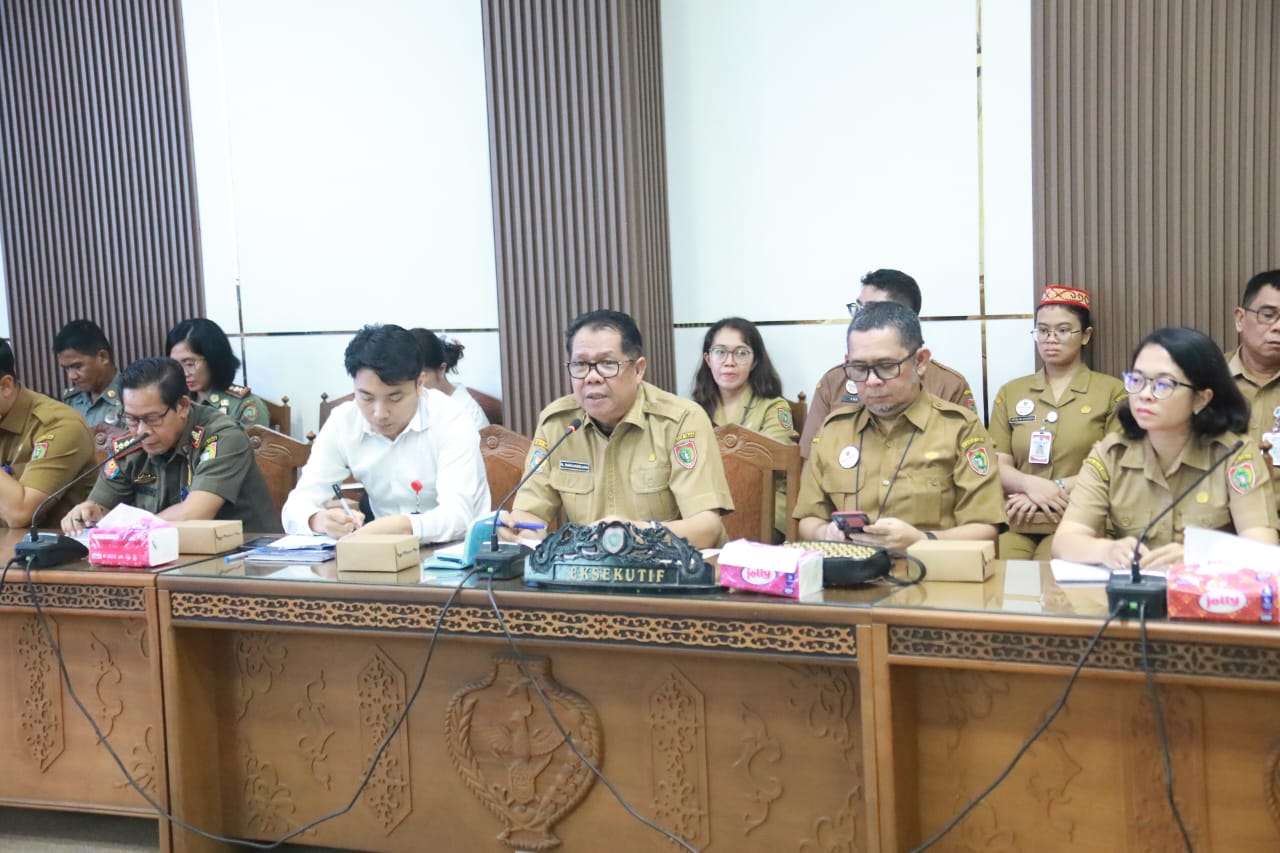 Tim Raperda Pemprov Kalteng Hadiri Rapat dengan Pansus DPRD Provinsi Kalteng