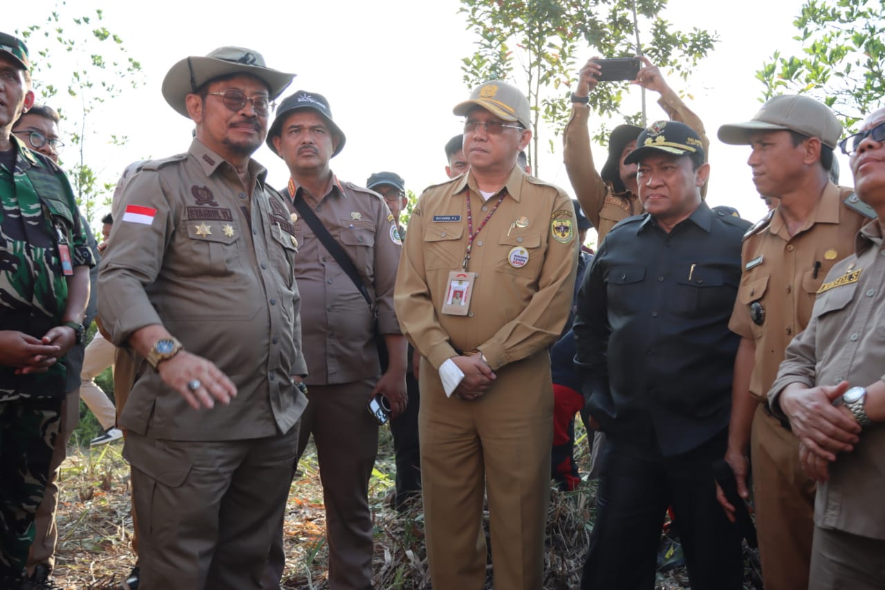 Menteri Pertanian Bersama Wagub Kalteng Tinjau Calon Lokasi Food Estate Singkong yang Berada di Desa Dahian Tambuk