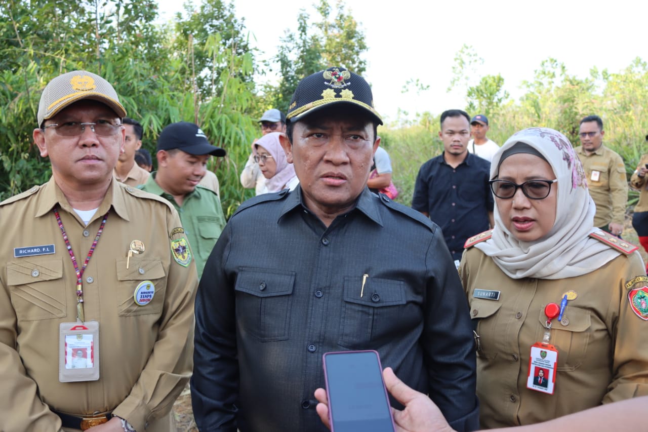 Menteri Pertanian Bersama Wagub Kalteng Tinjau Calon Lokasi Food Estate Singkong yang Berada di Desa Dahian Tambuk