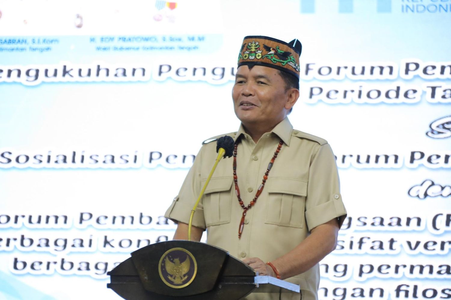Gubernur Kalteng Agustiar Sabran Kukuhkan Pengurus FPK Kalteng