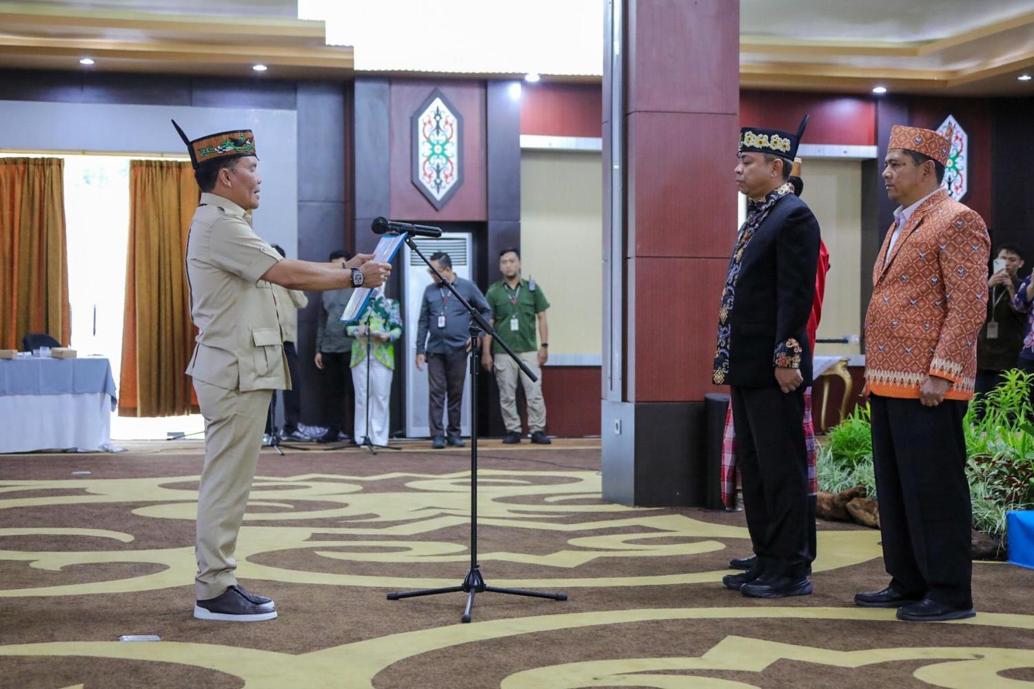 Gubernur Kalteng Agustiar Sabran Kukuhkan Pengurus FPK Kalteng