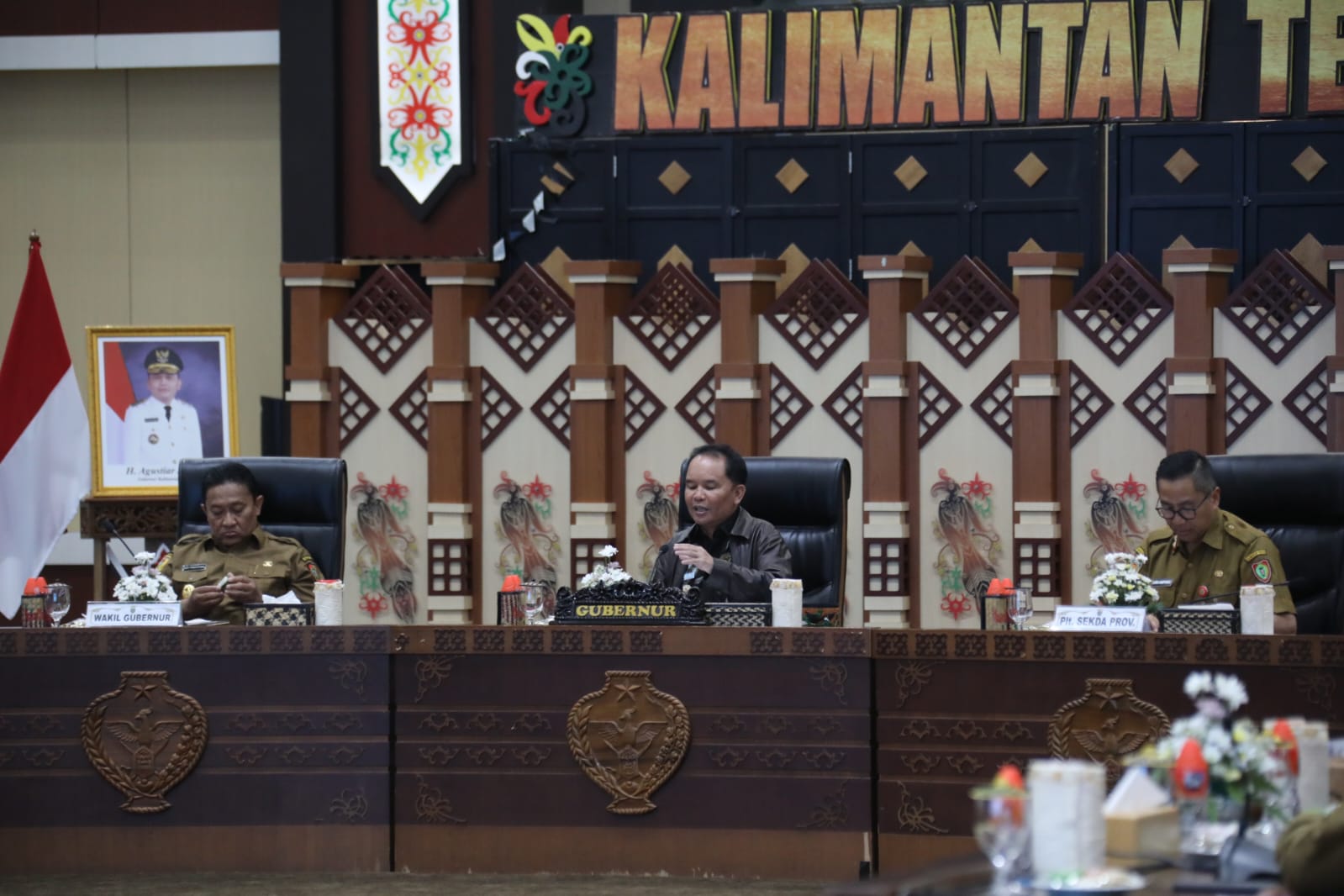Gubernur Kalteng Agustiar Sabran Pimpin Rapat Konsolidasi Untuk Menyusun Langkah Strategis Dalam 100 Hari Bersama Wakil Gubernur Edy Pratowo