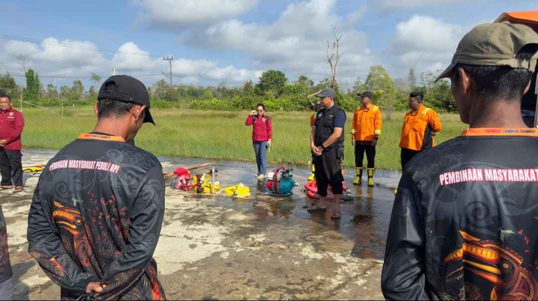 BPBD Prov. Kalteng Lakukan Pembinaan dan Melatih Masyarakat Peduli Api (MPA)