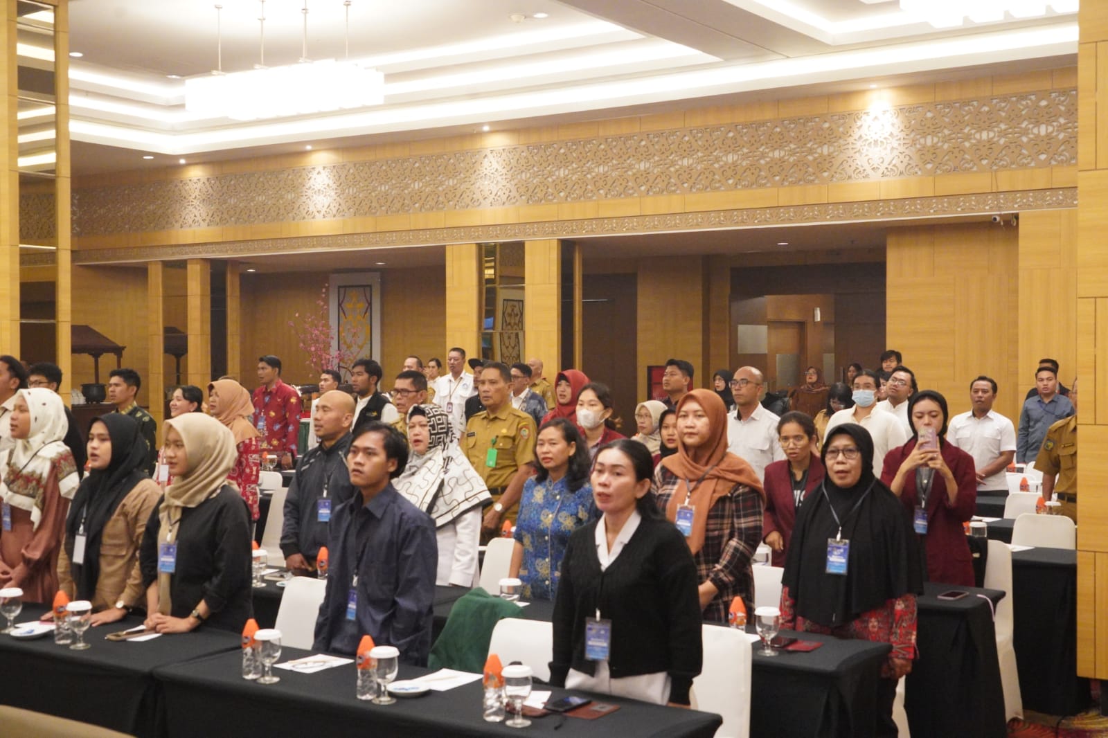 Sahli Gubernur Bidang KSDM Suhaemi Buka Bimtek Peningkatan Kapasitas Tenaga Kesejarahan