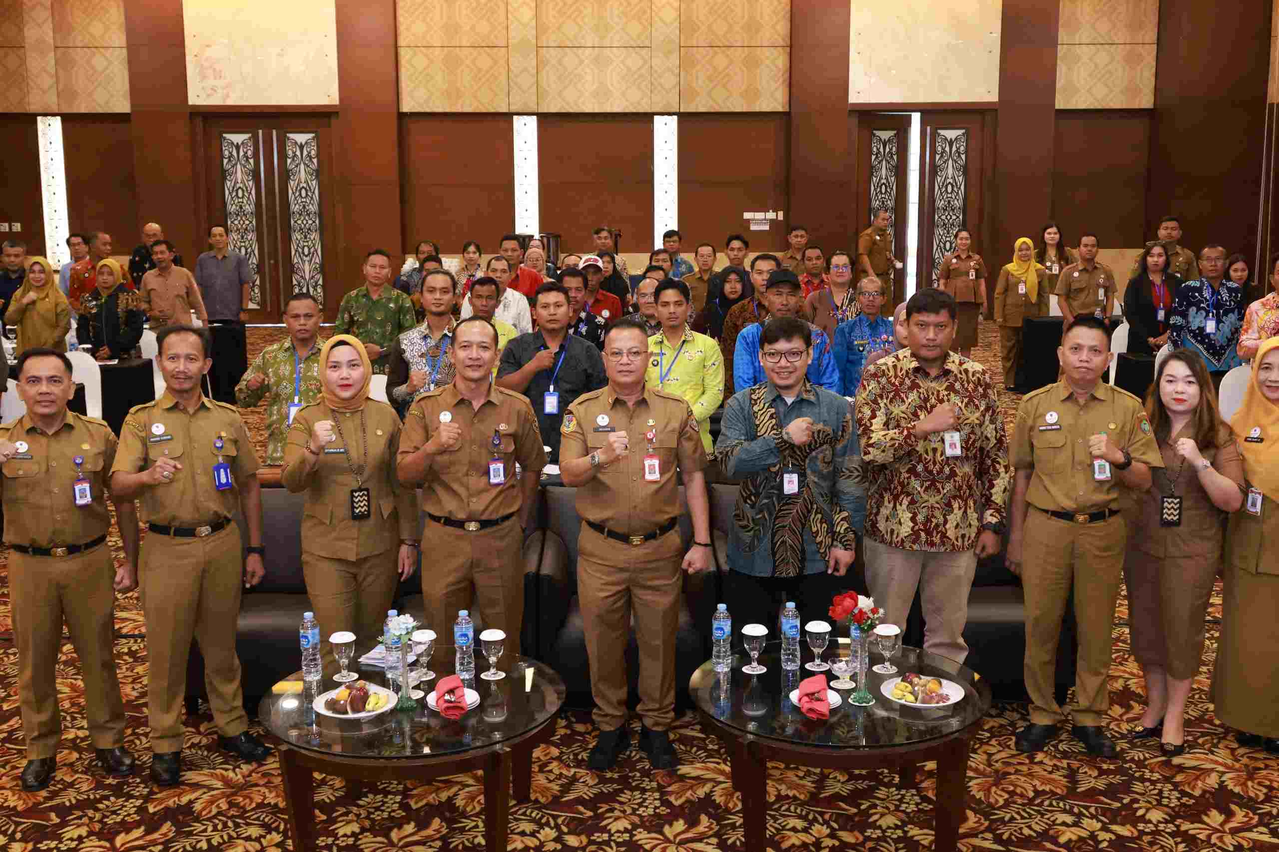 Kepala Dinas PMD Prov. Kalteng Aryawan Buka Pelatihan Pengembangan Unit Usaha Badan Usaha Milik Desa Berbasis Potensi Lokal Desa