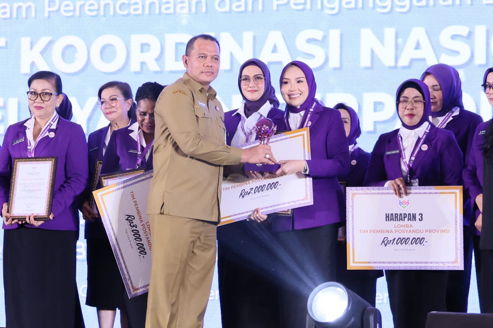TP Posyandu Prov. Kalteng Raih Juara Harapan II Pada Lomba TP Posyandu Tingkat Nasional