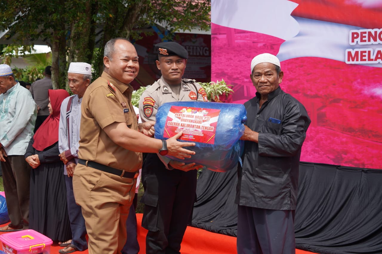 Plh Asisten Pemkesra Maskur hadiri Launching Penguatan Program Pekarangan Pangan Lestari