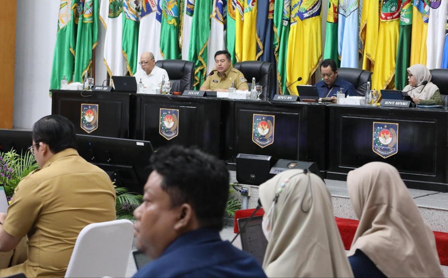 Sekretaris Jenderal Kemendagri Tomsi Tohir Menekankan Pentingnya Fokus Pemda Pada Solusi Konkret Dalam Atasi Inflasi