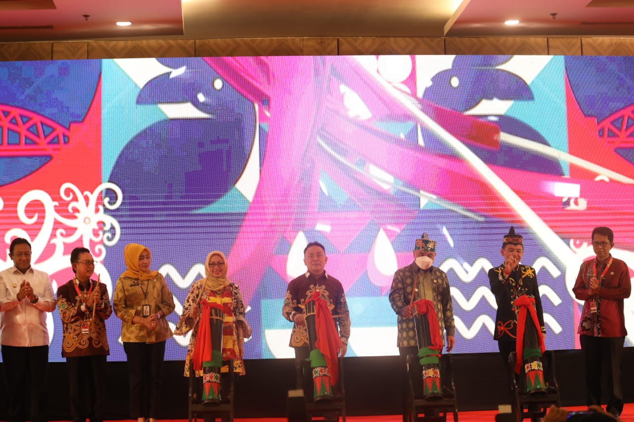 Gubernur Kalteng Sugianto Sabran Buka Talkshow Borneo Forum ke-5 Tahun 2022