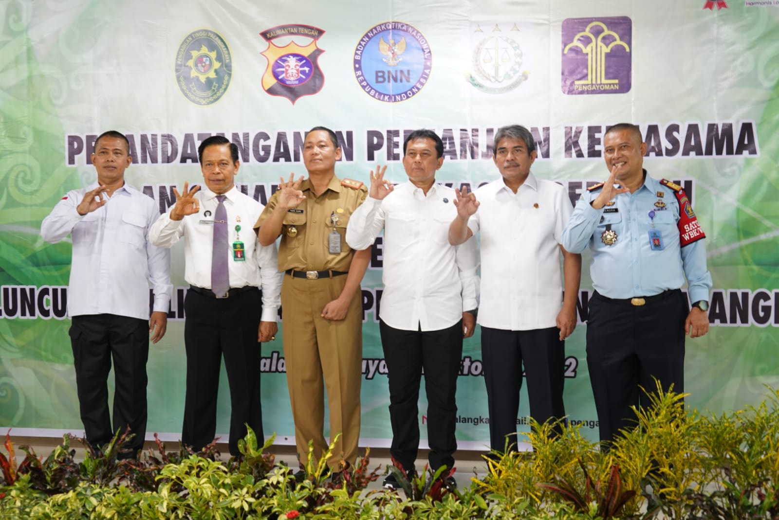 Sahli Yuas Elko Hadiri Acara Penandatanganan Perjanjian Kerja Sama Aplikasi E-BERPADU Dan Peluncuran Aplikasi SAGITA