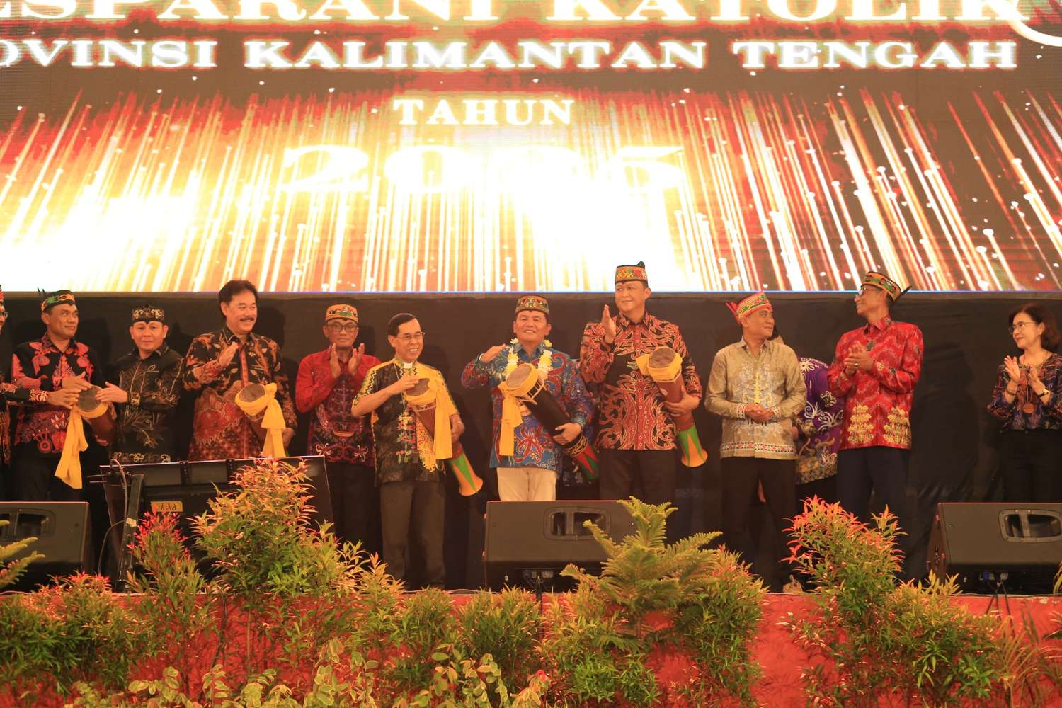 Gubernur Kalteng Agustiar Sabran Buka PESPARANI Katolik I Tingkat Provinsi Kalteng