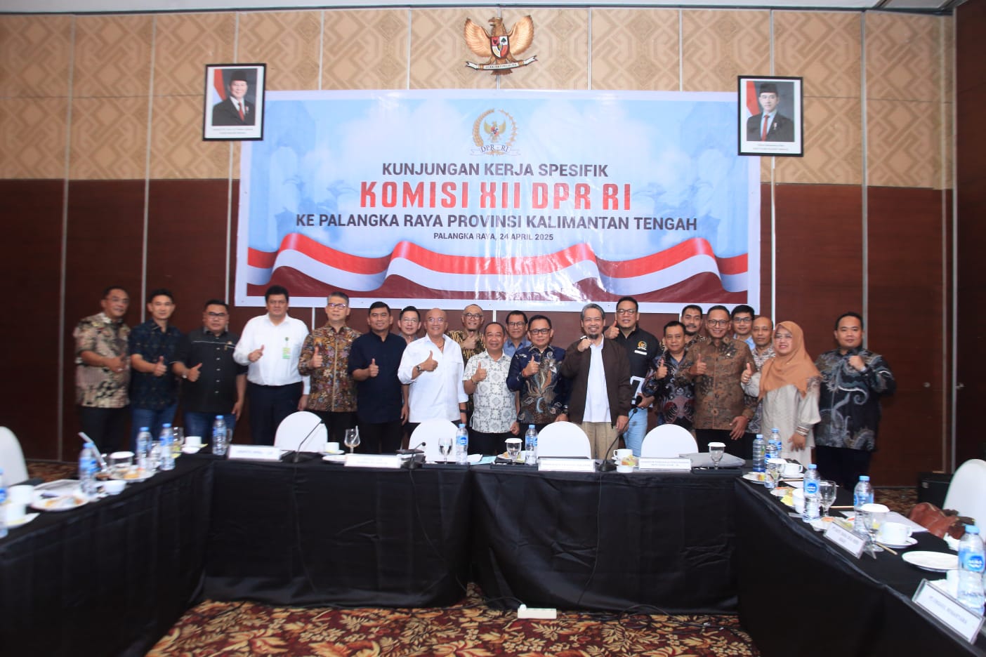 Kepala DLH Prov. Kalteng Joni Harta Hadiri Rapat Bersama Komisi XII DPR RI