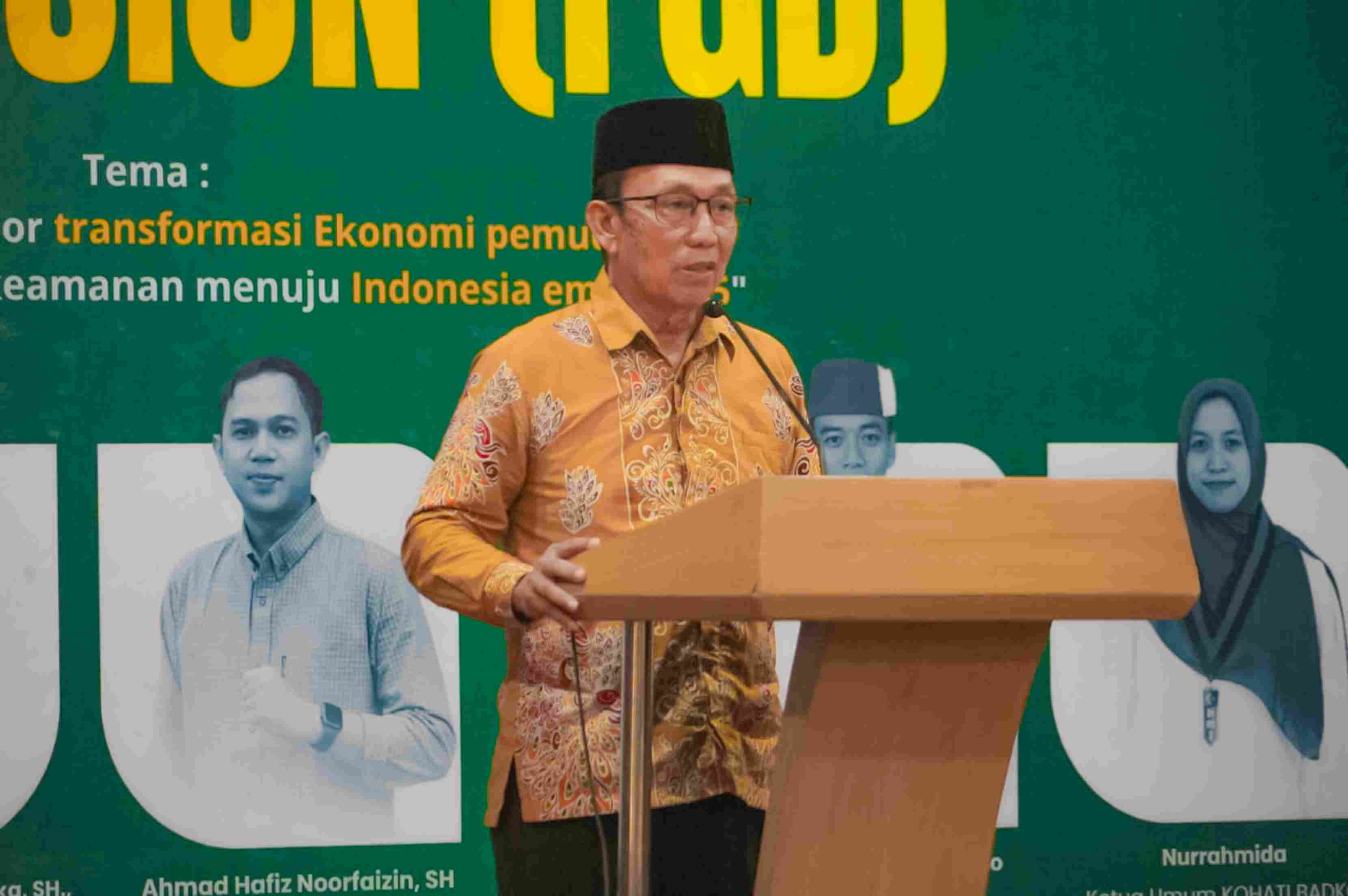 Wagub Kalteng Edy Pratowo Buka FGD yang Diselenggarakan Oleh HMI Kalteng