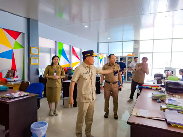 Gubernur Kalteng Agustiar Sabran Sidak ke Kantor DPMPTSP Provinsi Kalteng